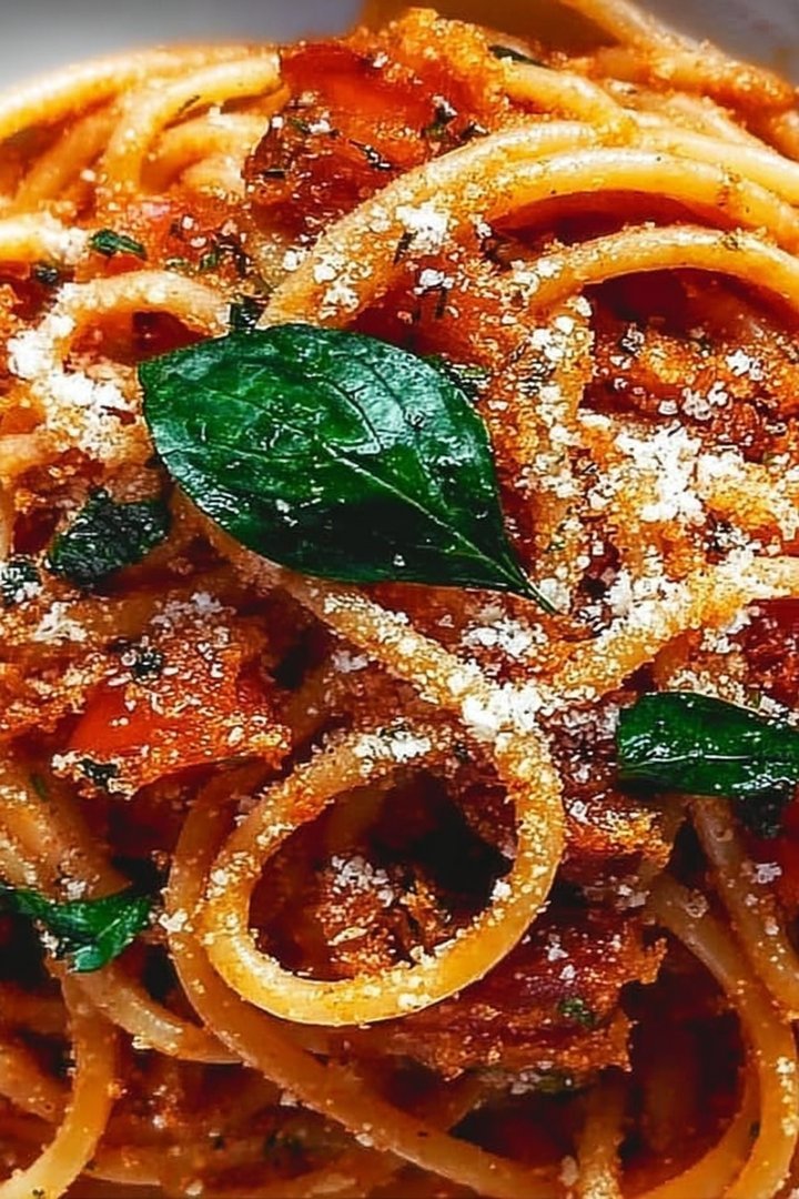 Bucatini Pomodoro: An Amazing Ultimate Italian Comfort Dish image 2